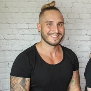 Meet your Posher, Steve